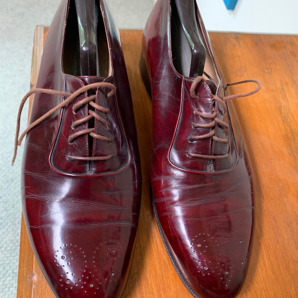 Mens pair of  shoes